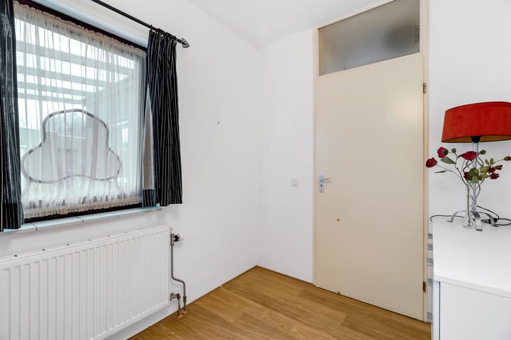 Foto 16 van Van Fridaghmarke 9