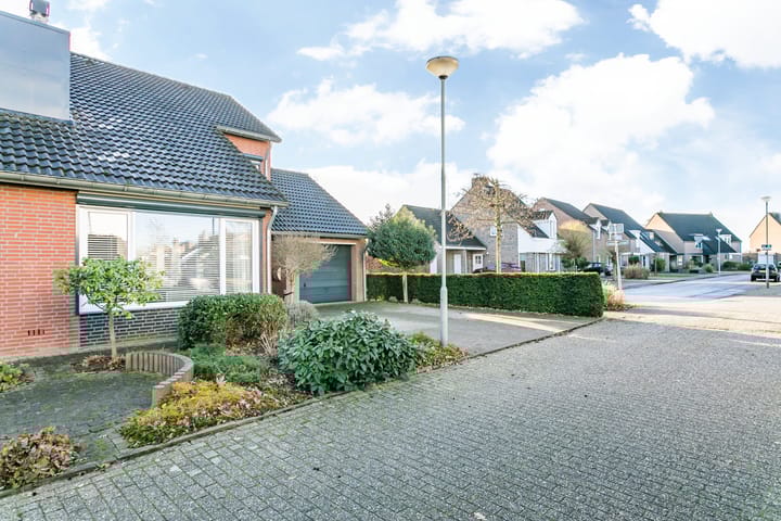 Foto 49 van Schubertstraat 11