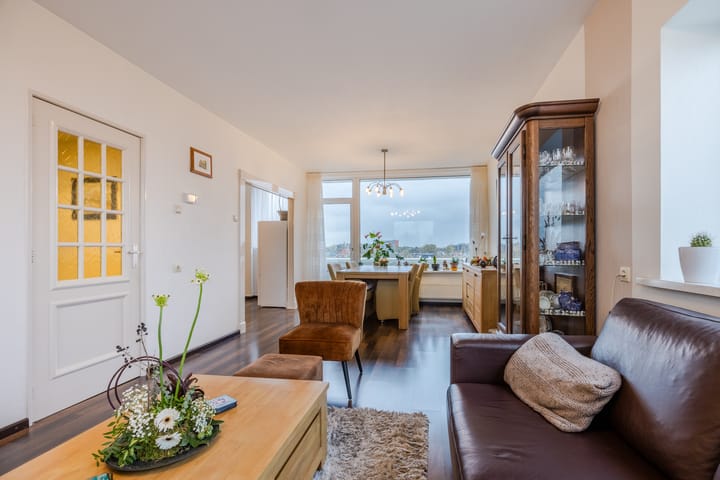 Foto 14 van Mgr. W.M. Bekkerslaan 48