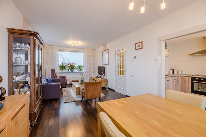 Foto 18 van Mgr. W.M. Bekkerslaan 48