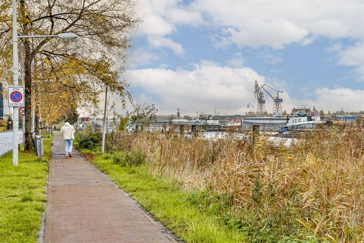 Bekijk foto 20 van Haparandaweg 826