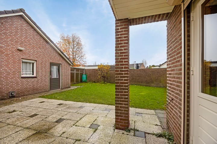 Foto 3 van Molenaarstraat 13