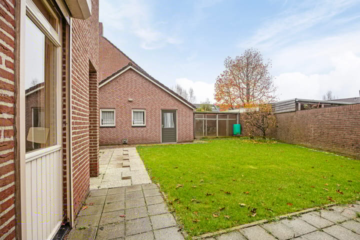 Foto 35 van Molenaarstraat 13