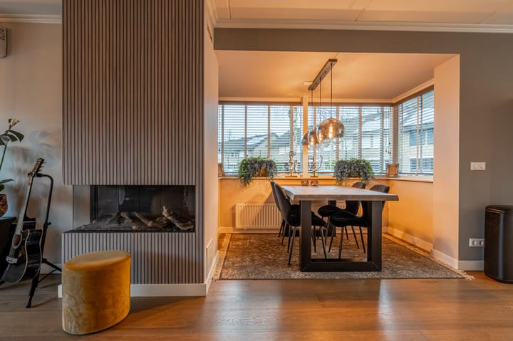 Foto 15 van Jan van Almondestraat 119