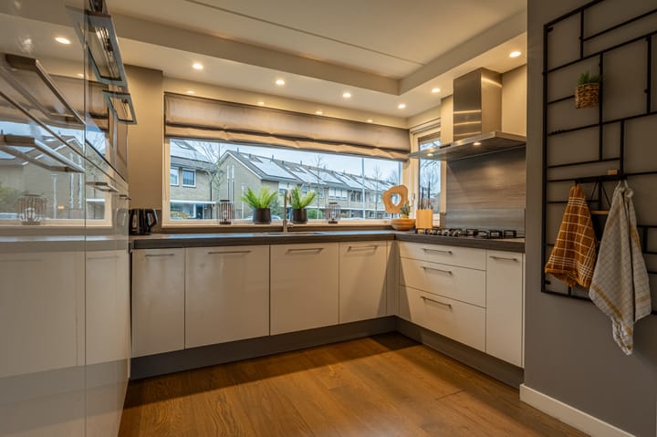 Foto 18 van Jan van Almondestraat 119