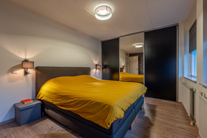 Foto 24 van Jan van Almondestraat 119