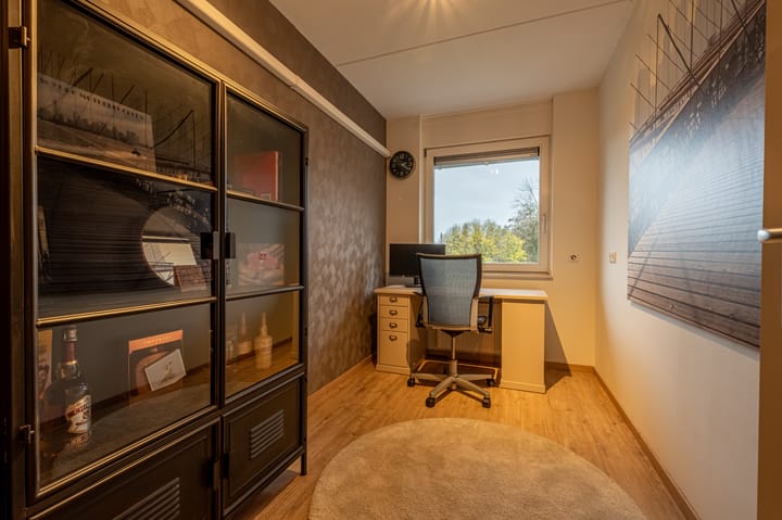 Foto 26 van Jan van Almondestraat 119