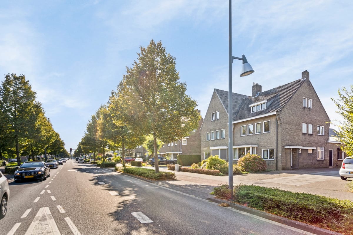 Foto 34 van Rijksweg Zuid 143