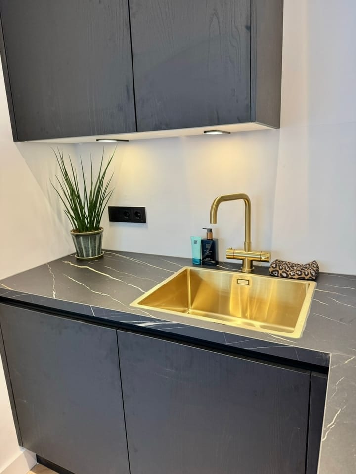 Foto 7 van Van Baerlestraat 131