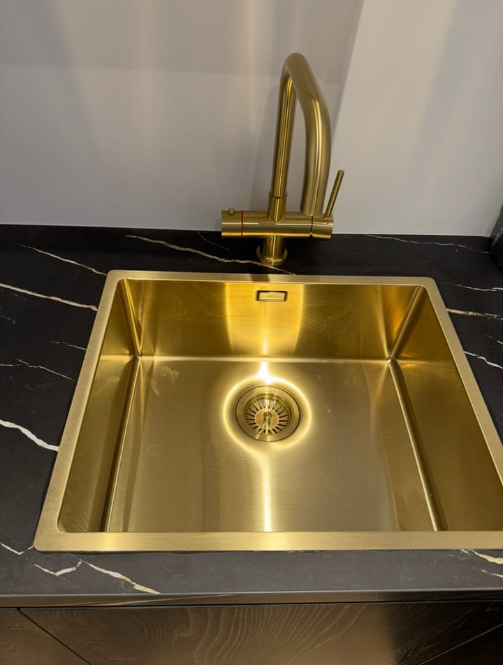 Foto 8 van Van Baerlestraat 131