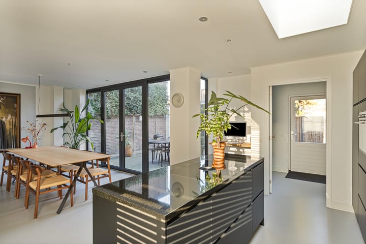 Foto 13 van Cornelis Danckertsstraat 19