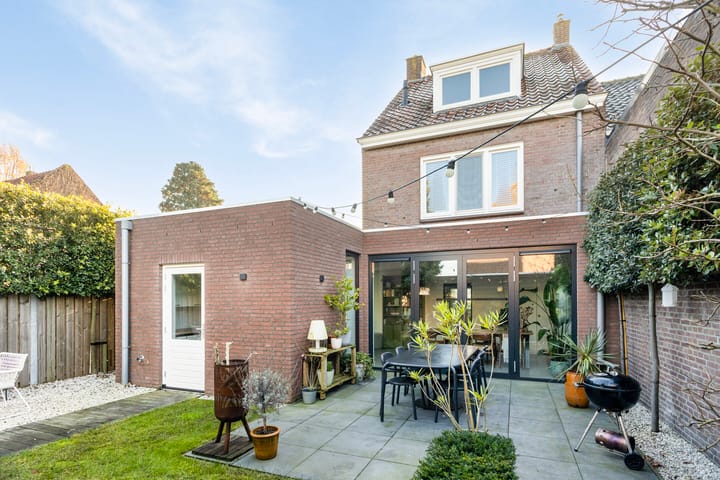 Foto 49 van Cornelis Danckertsstraat 19