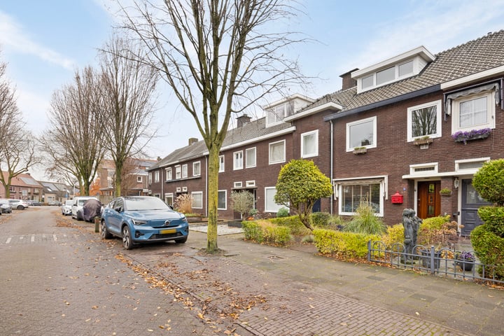 View photo 6 of Korenbloemstraat 16