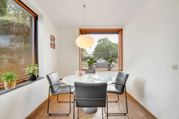 Foto 15 van Rijnenburglaan 29