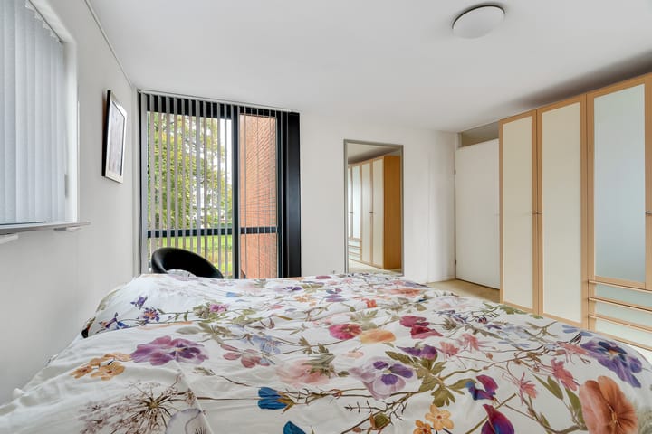 Foto 24 van Rijnenburglaan 29