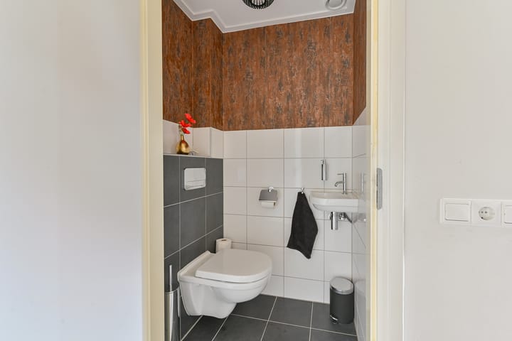 Foto 10 van Beeldentuin 8