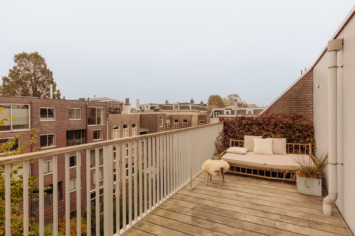 View photo 9 of Derde Oosterparkstraat 329