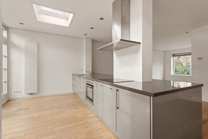 Foto 11 van Theodorus de Leeuwlaan 12