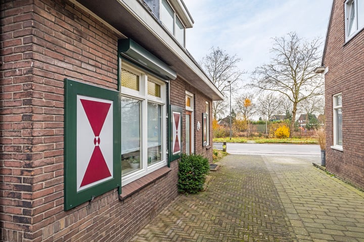 Bekijk foto 3 van Harderwijkerweg 29