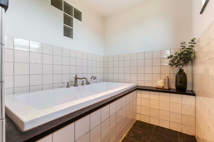 Foto 26 van Bartelsweg 77-2