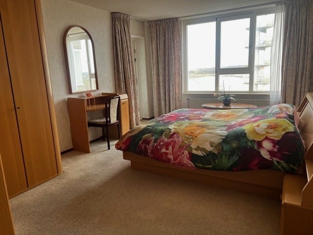 Foto 24 van Boulevard Bankert 370