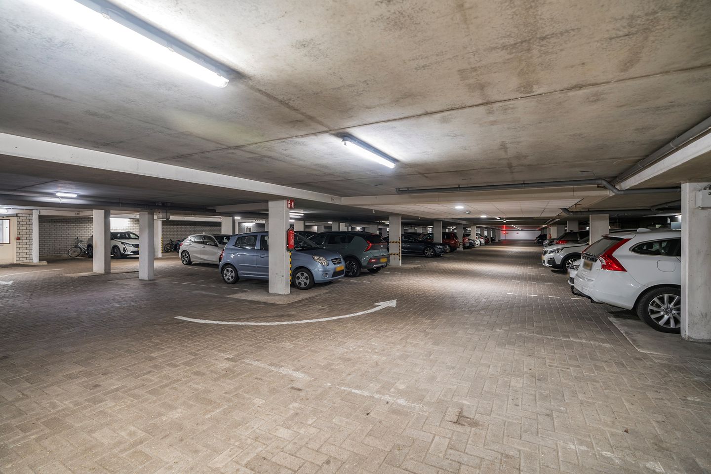 Foto 34 van Boulevard Bankert 370