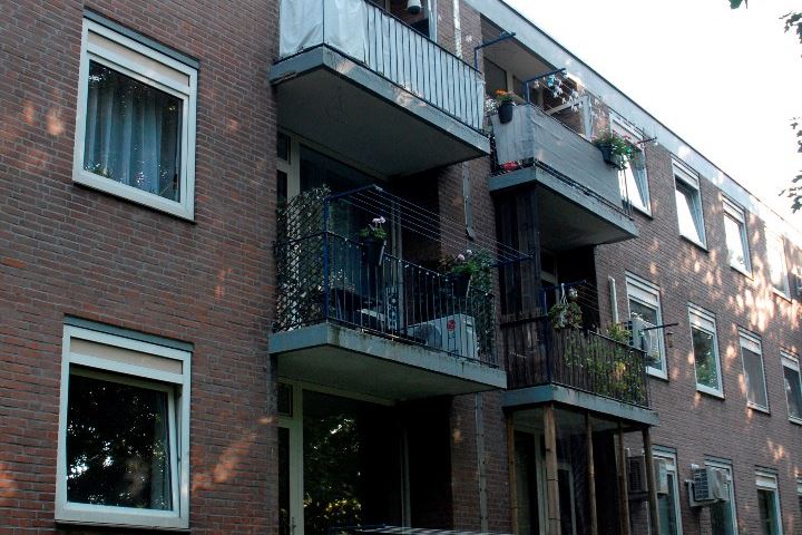 Bekijk foto 16 van Leliestraat 54