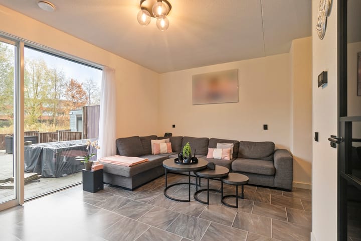 Foto 9 van Malta 111