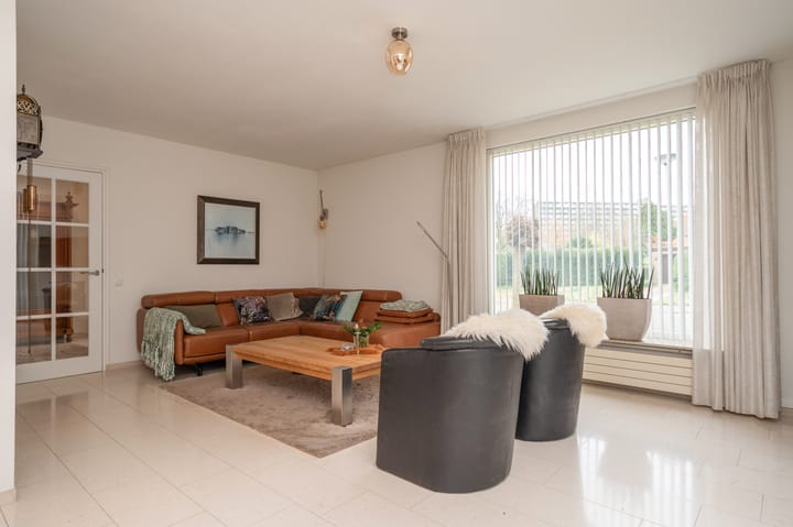 Photo 12 of Lorentzstraat 7