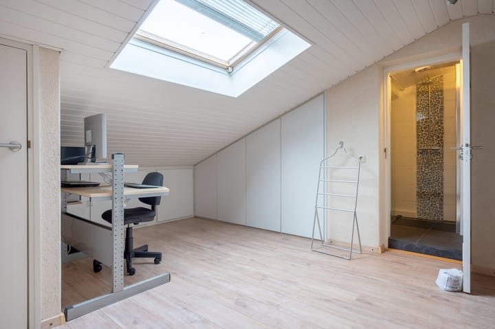 Photo 40 of Lorentzstraat 7