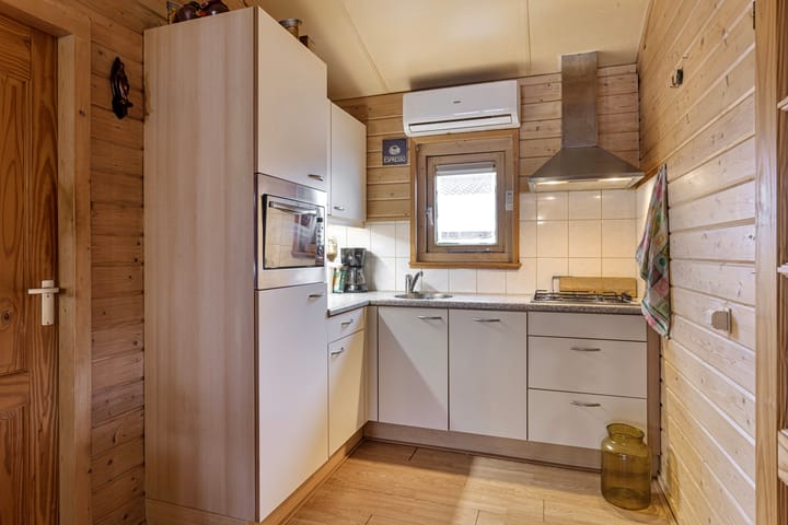 Foto 11 van Vier Heultjes 412