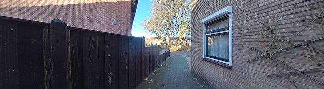 View 360° photo of voortuin of Trompstraat 14