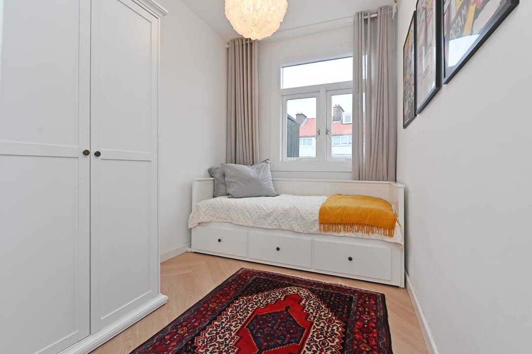 Foto 16 van Huisduinenstraat 74