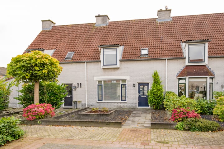 View photo 1 of Klaas Visscherstraat 21