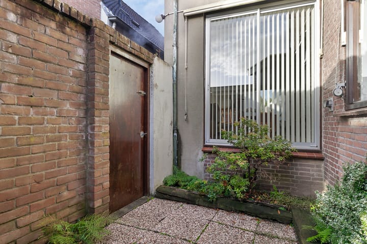 Foto 15 van Langestraat 107