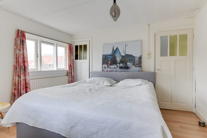 Foto 23 van Burgemeester G.Bosstraat 46