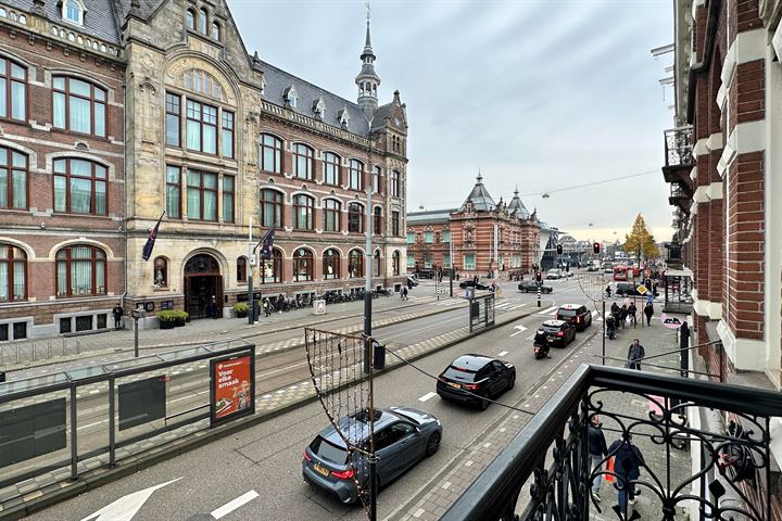 Bekijk foto 3 van Van Baerlestraat 36-1