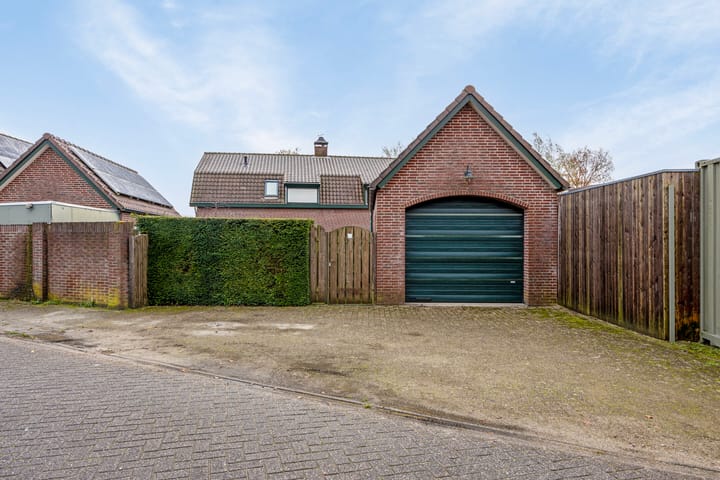 Foto 4 van Bredaseweg 23-A