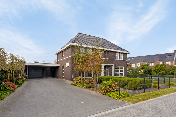 Bekijk foto 56 van Neerveldstraat 32-A