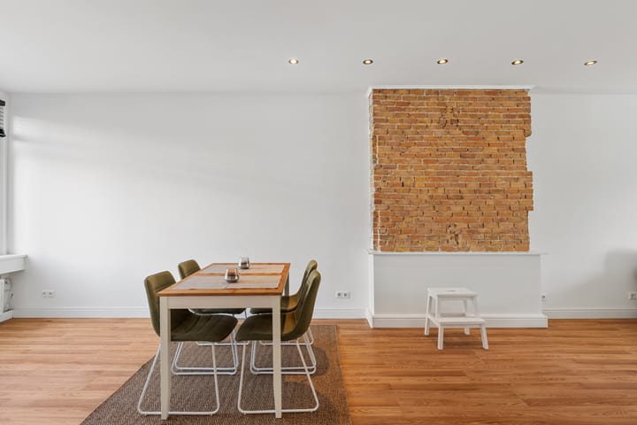 Foto 2 van Van Houtenstraat 20-C