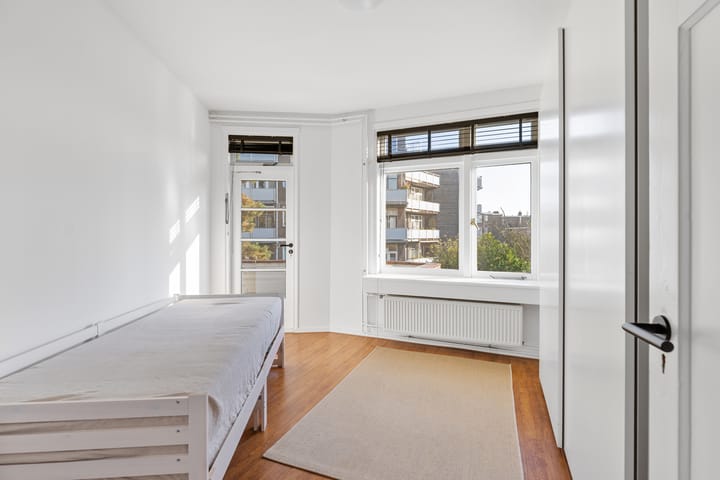 Foto 22 van Van Houtenstraat 20-C