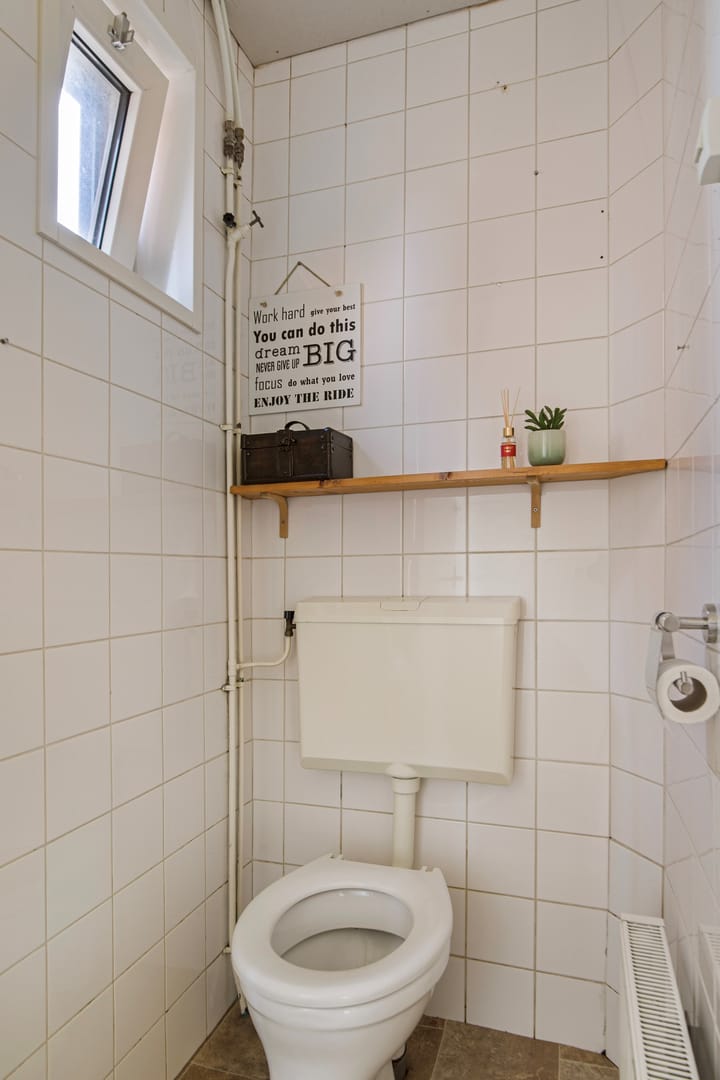 Foto 8 van Burg. Garreltsweg 42