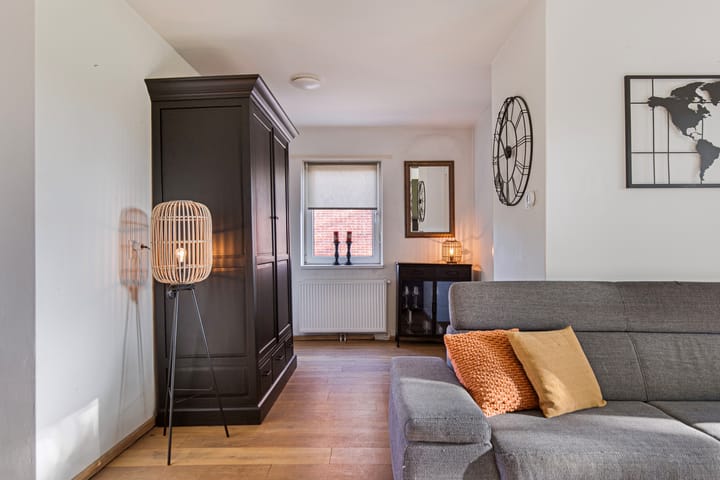 Foto 10 van Burg. Garreltsweg 42