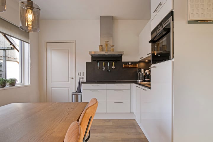 Foto 18 van Burg. Garreltsweg 42