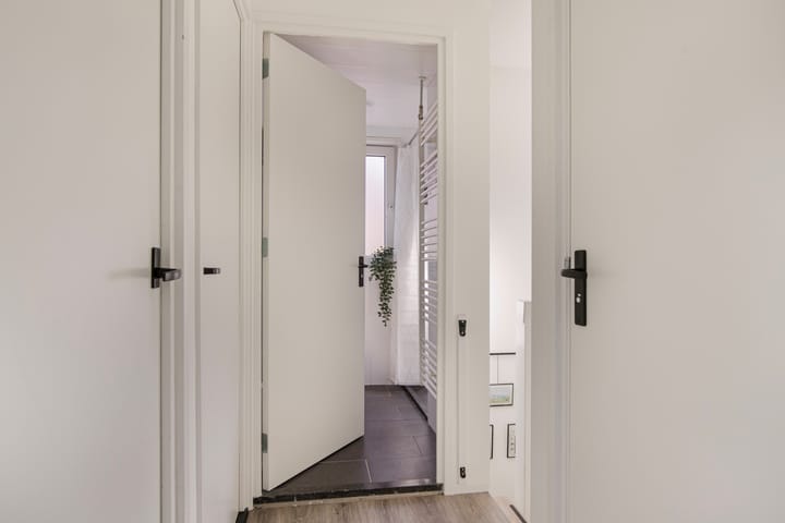 Foto 23 van Burg. Garreltsweg 42