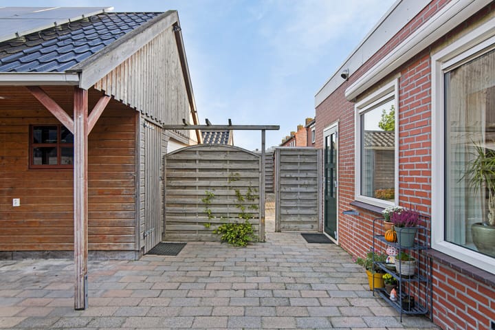 Foto 39 van Burg. Garreltsweg 42