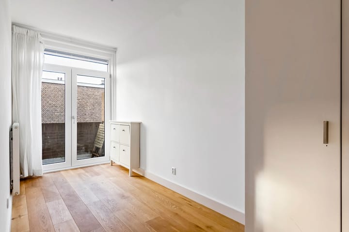 Photo 16 of Voorthuizenstraat 29