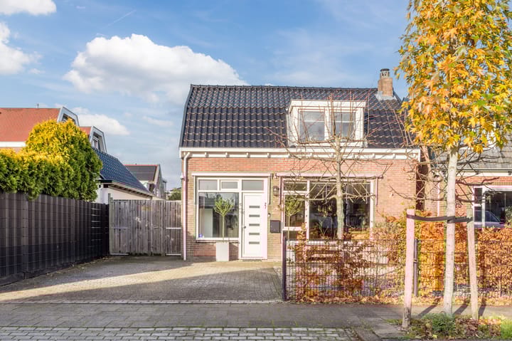 Foto 6 van Stationsweg 27