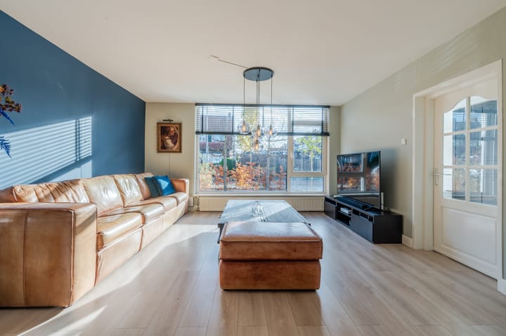 Foto 16 van Stationsweg 27