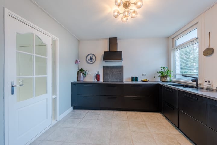 Foto 18 van Stationsweg 27